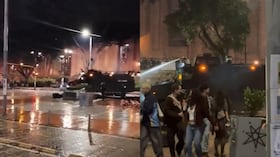 Imágenes de protestas frente al Museo Nacional.