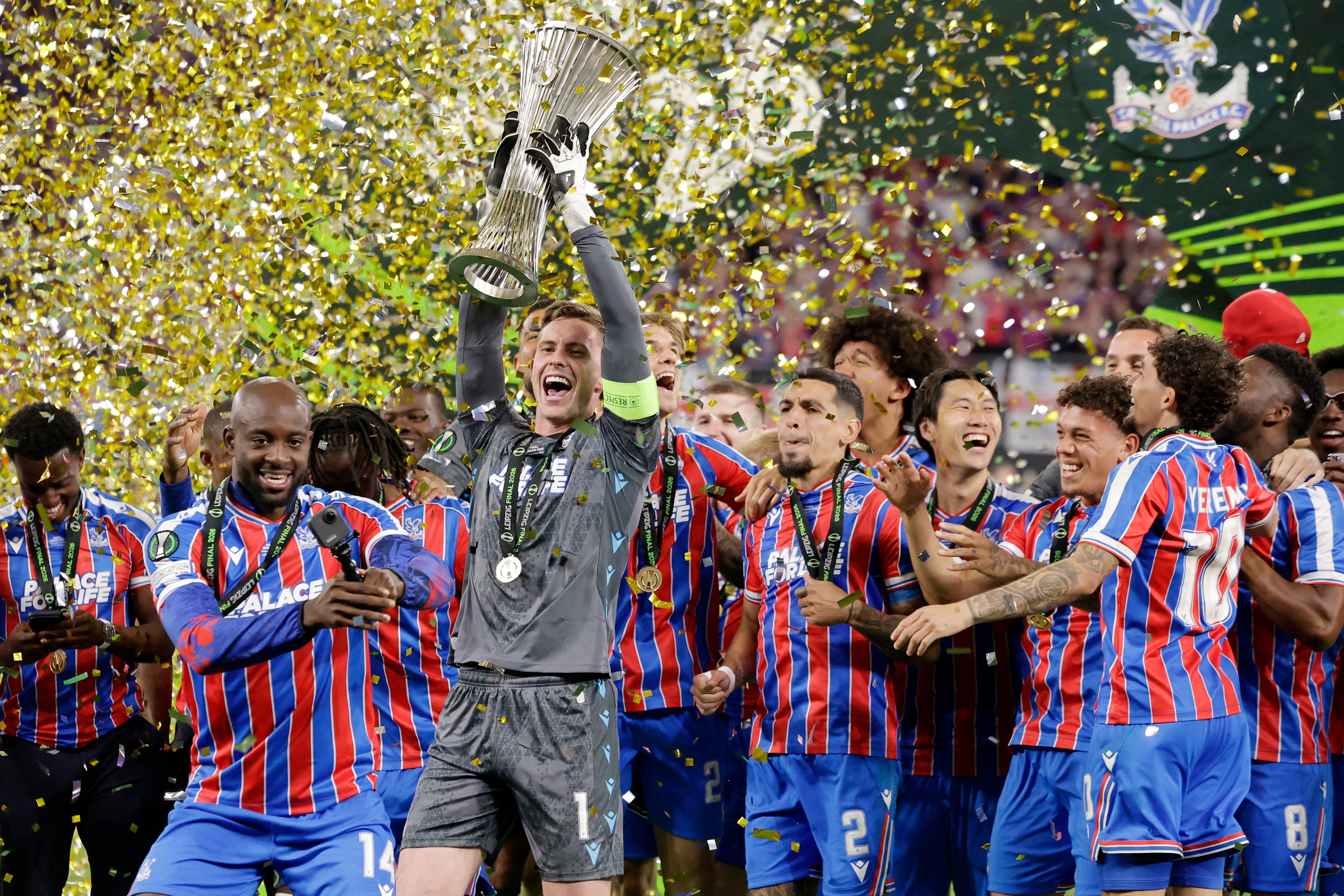 Daniel Muñoz y Jefferson Lerma, campeones de Europa League