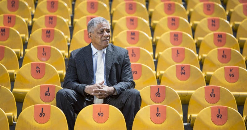 Maturana se refirió a la difícil situación que vive la institución.