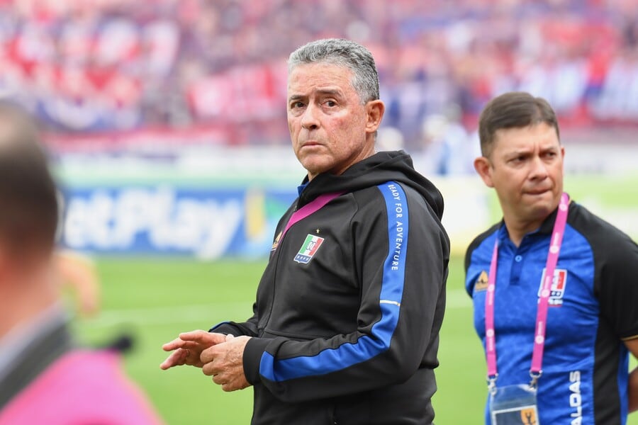 Pedro Sarmiento, DT de Once Caldas.