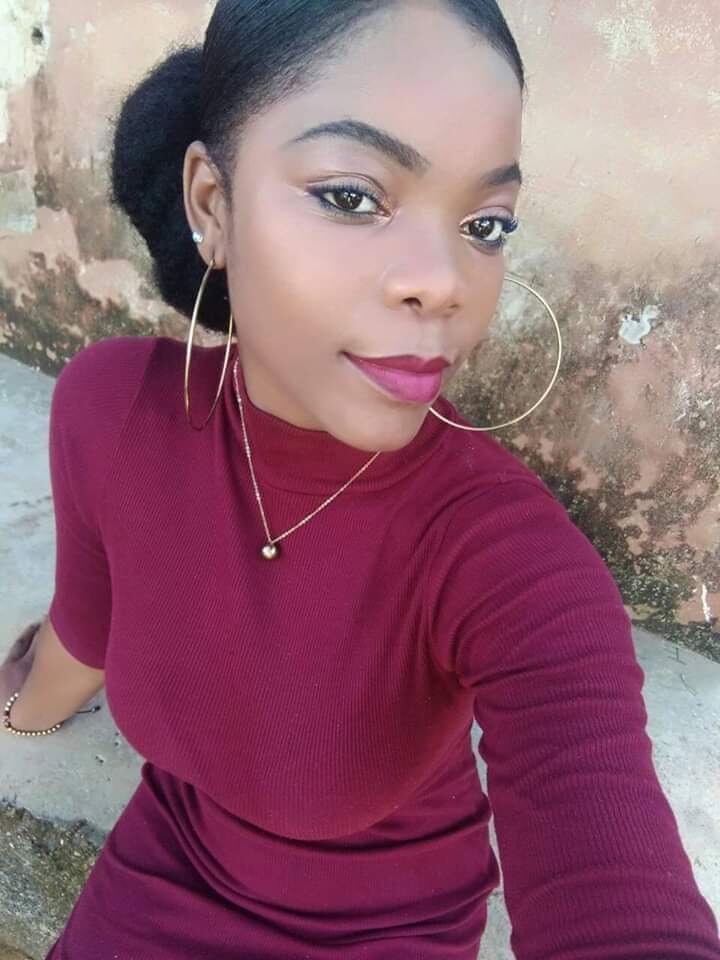 Ella es Angy Yuliana Martínez Valencia.