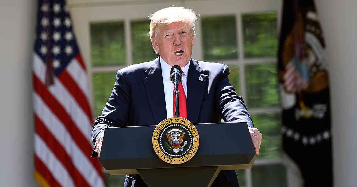 El presidente de Estados Unidos, Donald Trump, decidió suspender las normas ambientales impuestas a automóviles. Foto: Archivo/Semana.com