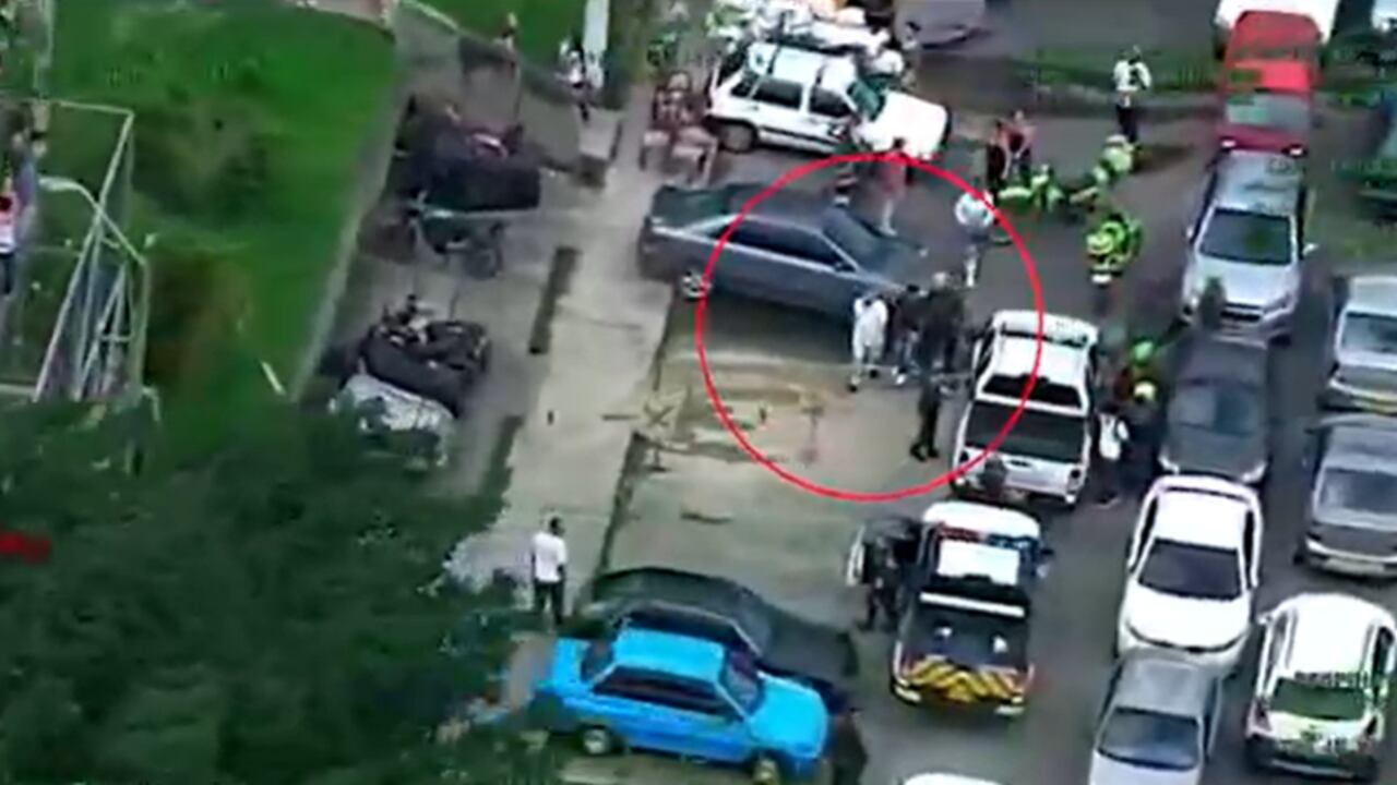 Persecución de la Policía tras robo en el barrio El Poblado de Medellín.