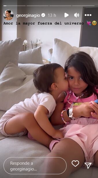 Bella y Eva. Foto: Instagram @georginagio.