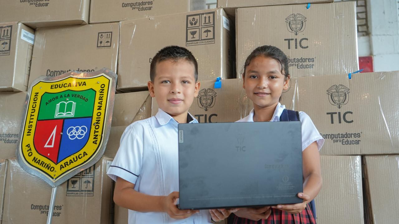 La Gobernación de Arauca ha dotado de tecnología a los estudiantes