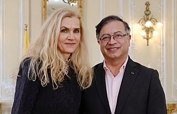 Marian Schuegraf, embajadora de Alemania en Colombia, y el presidente Gustavo Petro