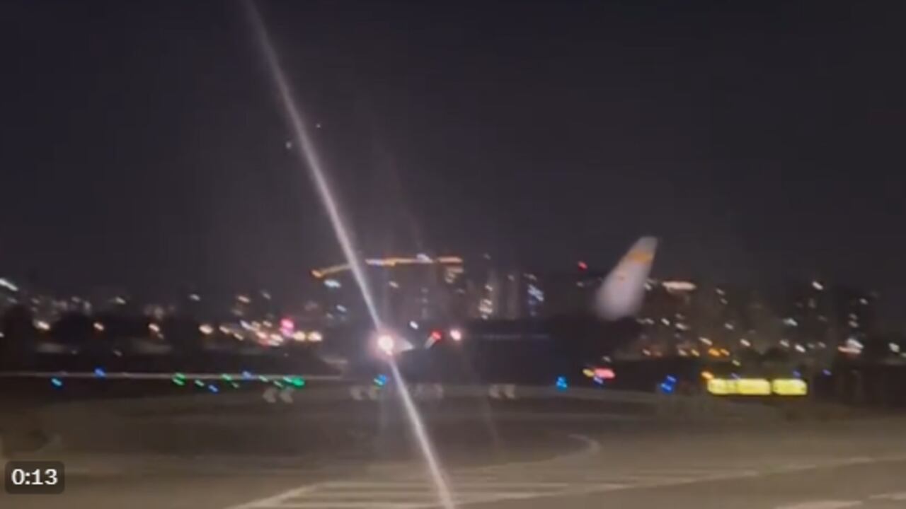 Despegó el segundo vuelo humanitario desde Israel.