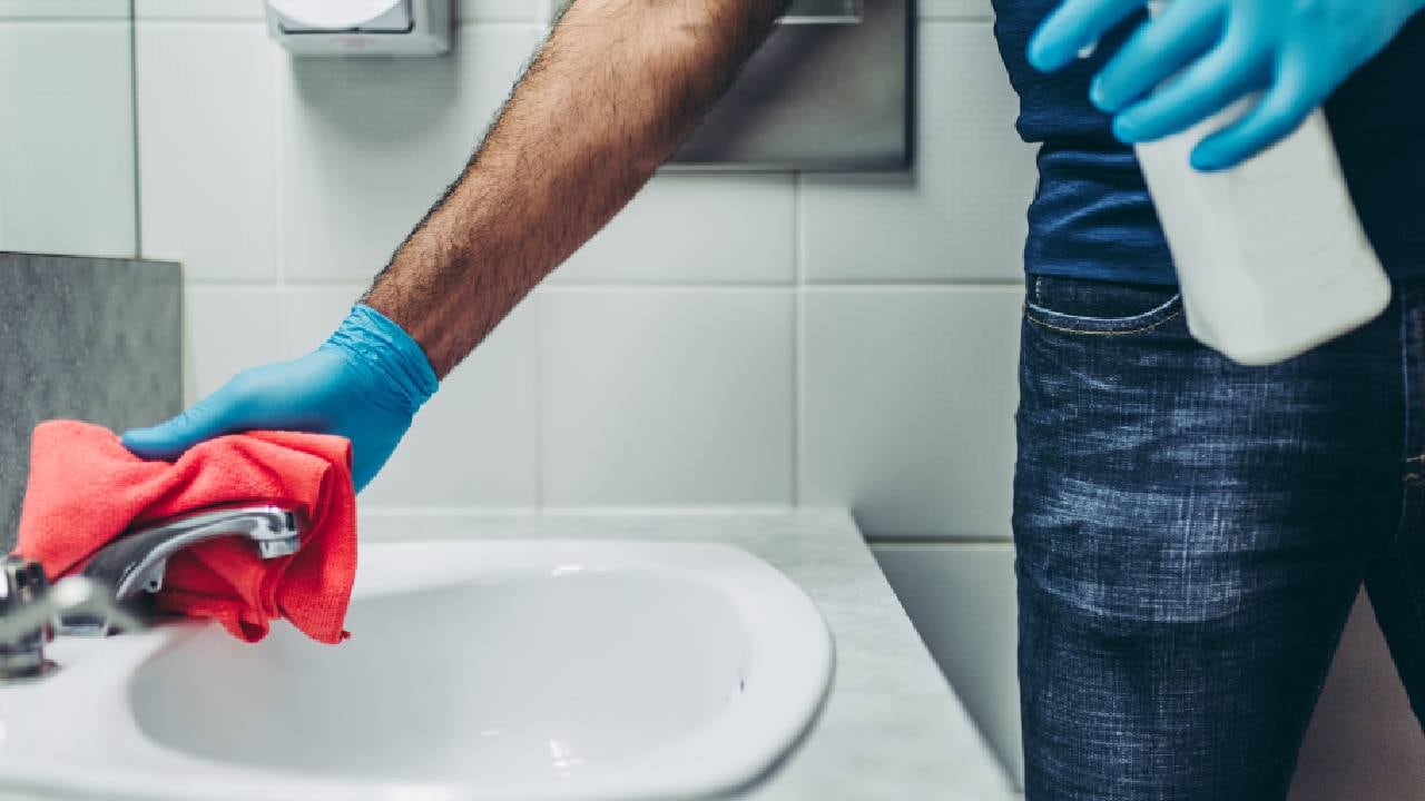 Después de tres años le llegó su recompensa al trabajador australiano.