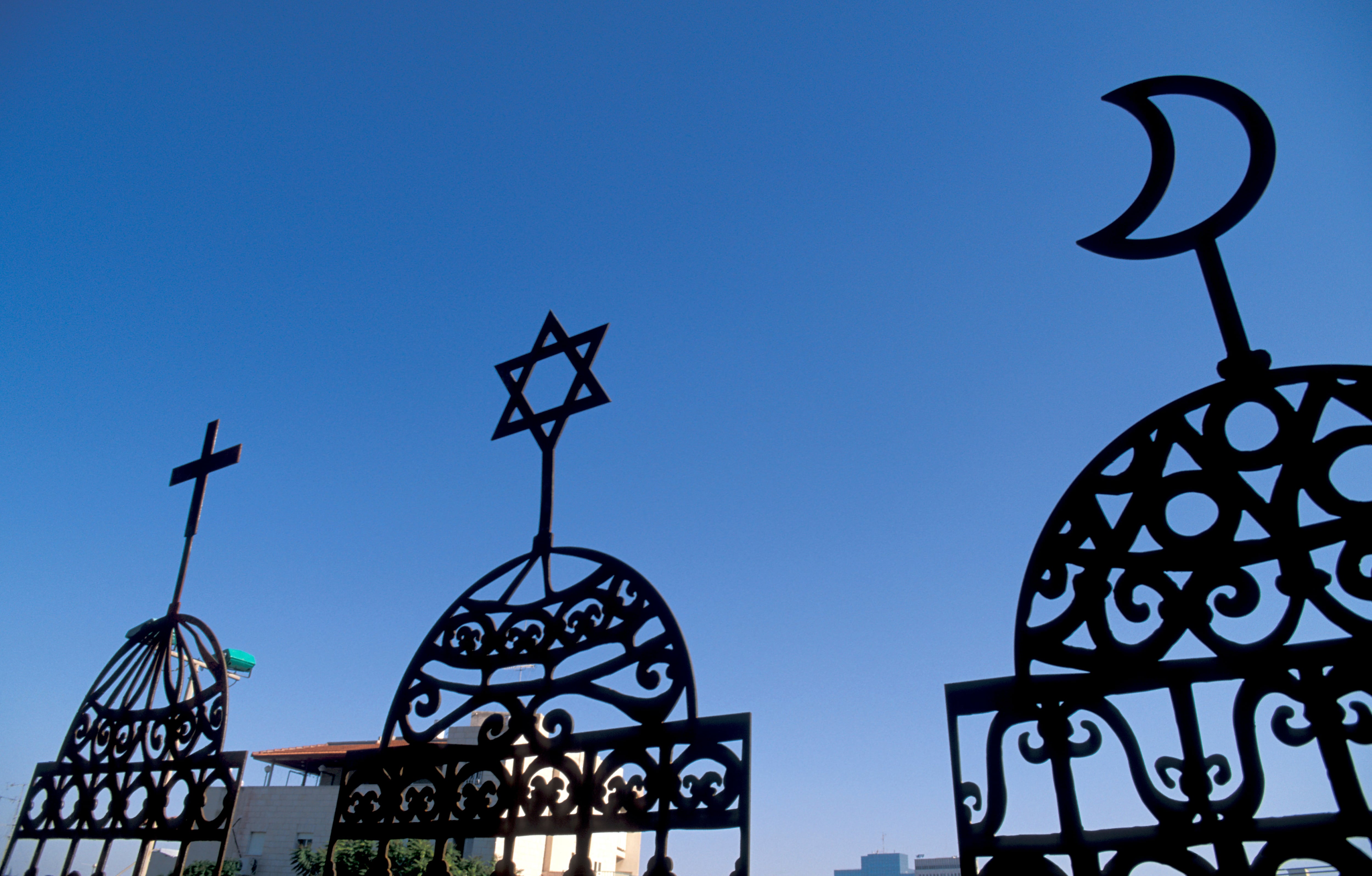 Estados Unidos aplica nuevas restricciones migratorias para sancionar a quienes cometan abusos contra la libertad religiosa.