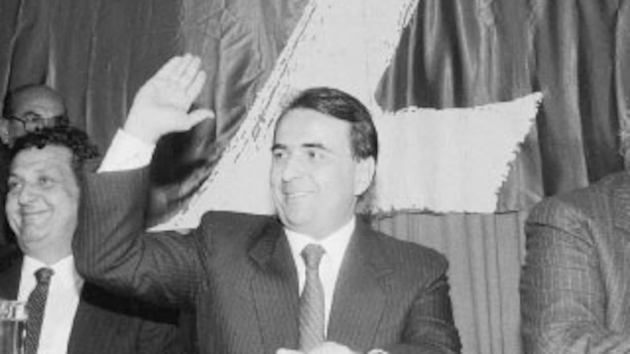 Alberto Santofimio Botero tuvo en sus manos un gran capital político que desperdició en su carrera pública. Se le pronosticó un futuro exitoso que nunca llegó.