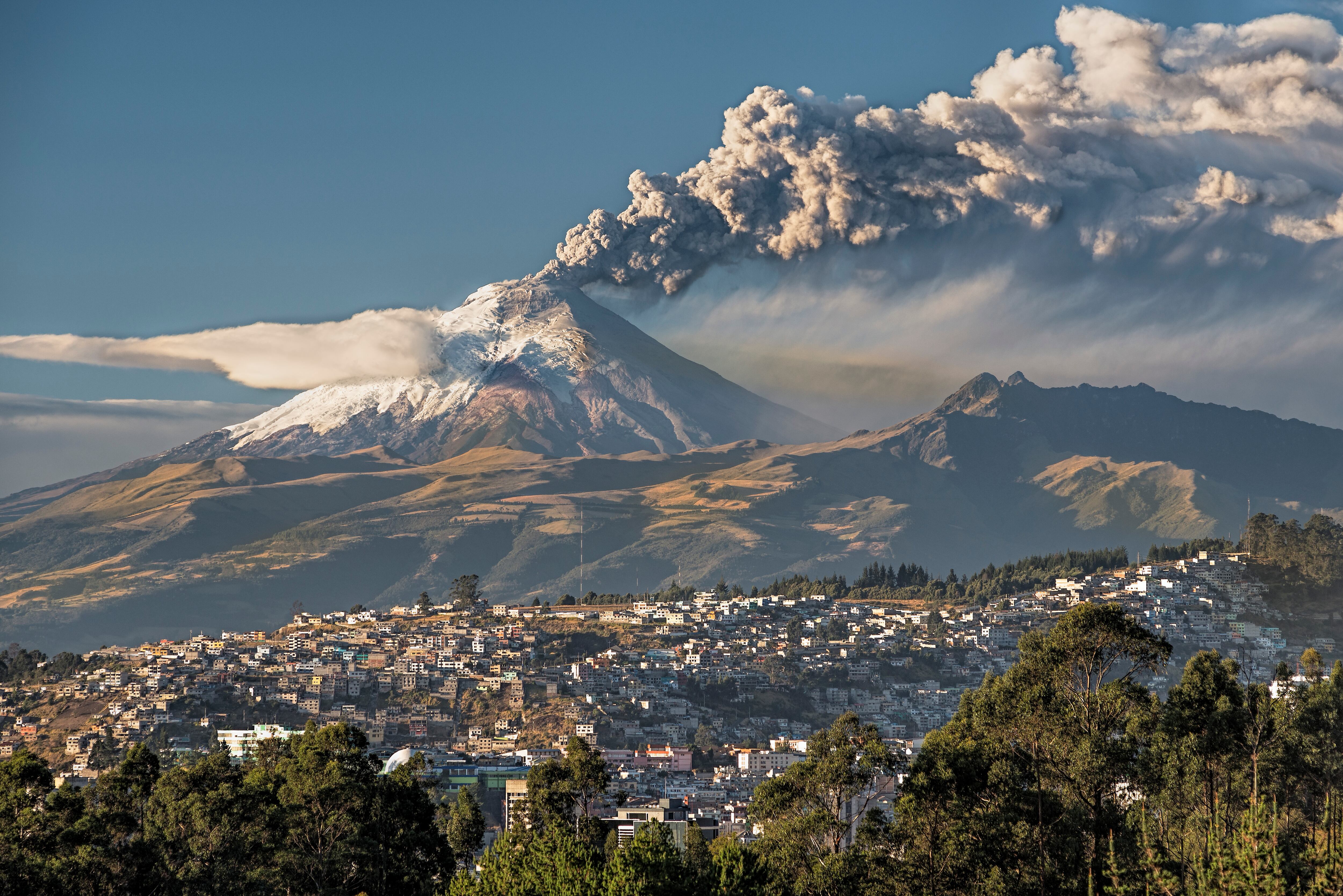 El país de Sudamérica considerado de “los 4 mundos” por su biodiversidad; tiene costa, sierras, islas remotas y selvas