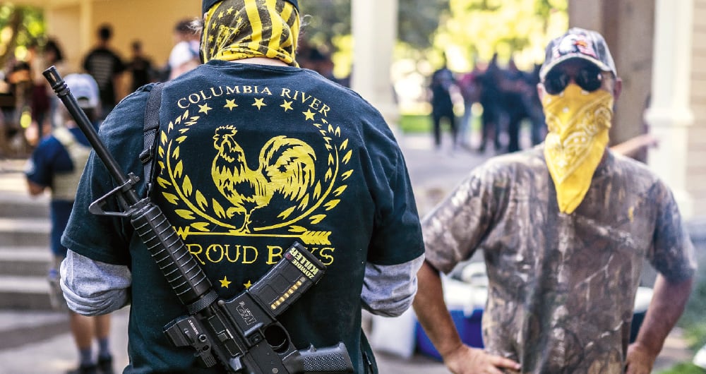 Armados y peligrosos_4