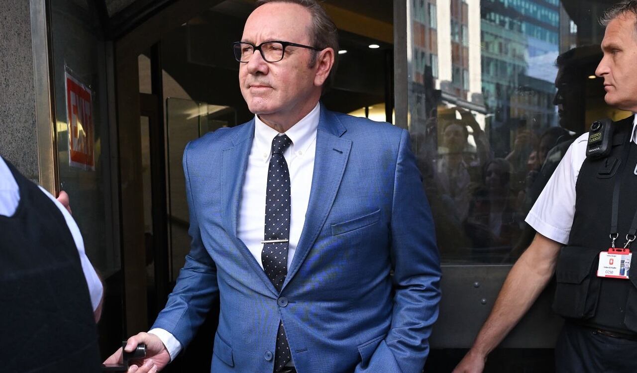 Kevin Spacey deberá comparecer el jueves 6 de octubre ante un juez civil en Nueva York