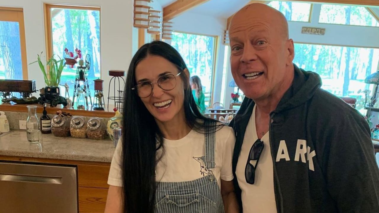 La expareja de Bruce Willis ha estado 100% a su lado