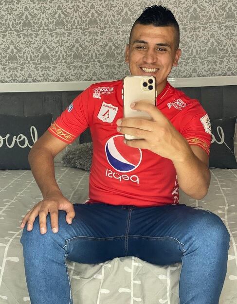 “Me dijo que me iba a echar ácido en la cara porque le dije que lo iba a dejar”; exesposa de exjugador del América de Cali.