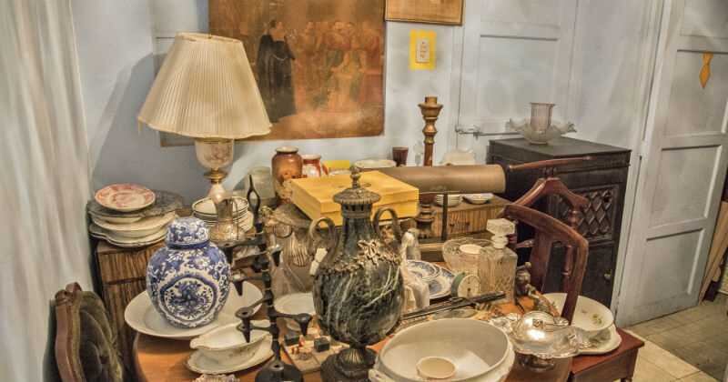 Para muchos, las famosas cabinas rojas son cosa del pasado. Foto: Dinero