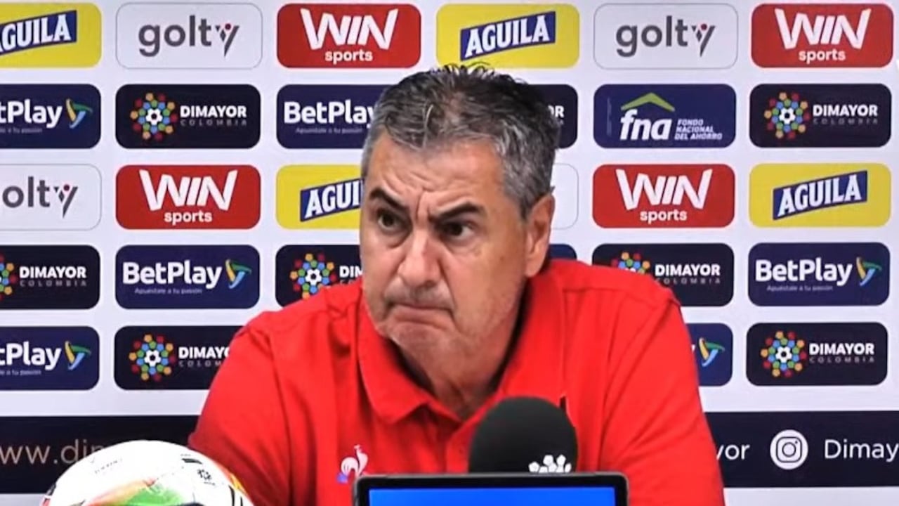 Jorge 'Polilla' Da Silva, entrenador del América de Cali.