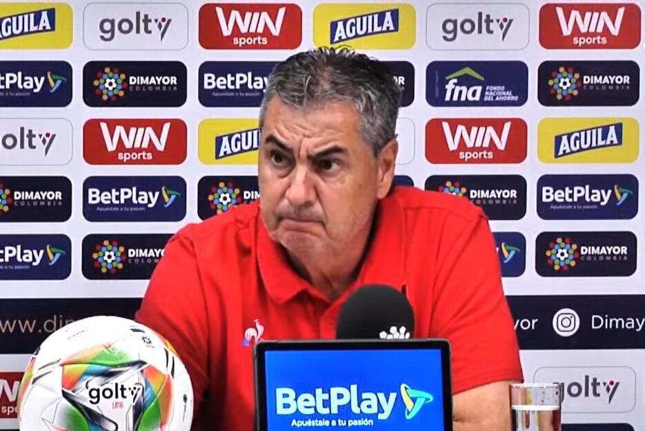 Jorge 'Polilla' Da Silva, entrenador del América de Cali.