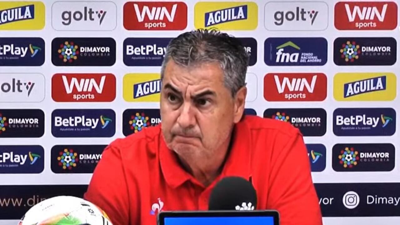 Jorge 'Polilla' Da Silva, entrenador del América de Cali.