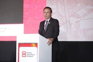 El presidente de la Cámara de Comercio de Bogotá, Nicolás Uribe, aseguró que ningún presidente de turno puede poner en peligro la propiedad privada.