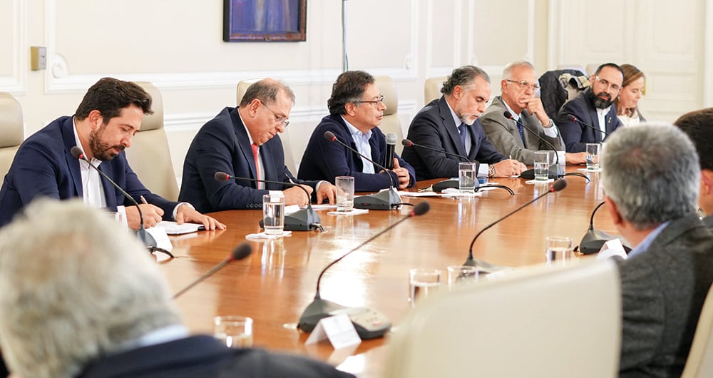 En el consejo de ministros que se transmitió en vivo, Augusto Rodríguez, director de la UNP, advirtió sobre la vinculación de Papá Pitufo a la campaña de 2022.