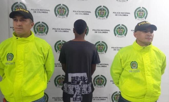 Captura en Bucaramanga por delitos contra la niñez, en el marco del 'Plan Cazador'.