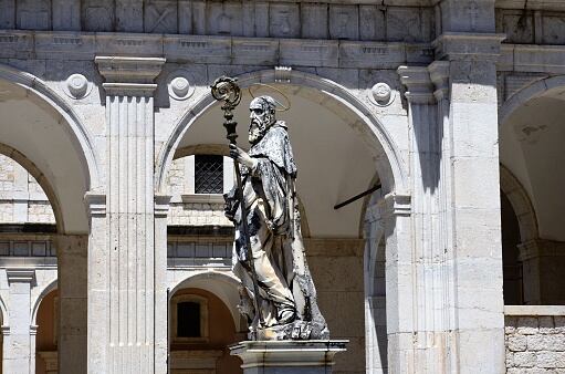 El santo que nació en Nursia, en Italia.