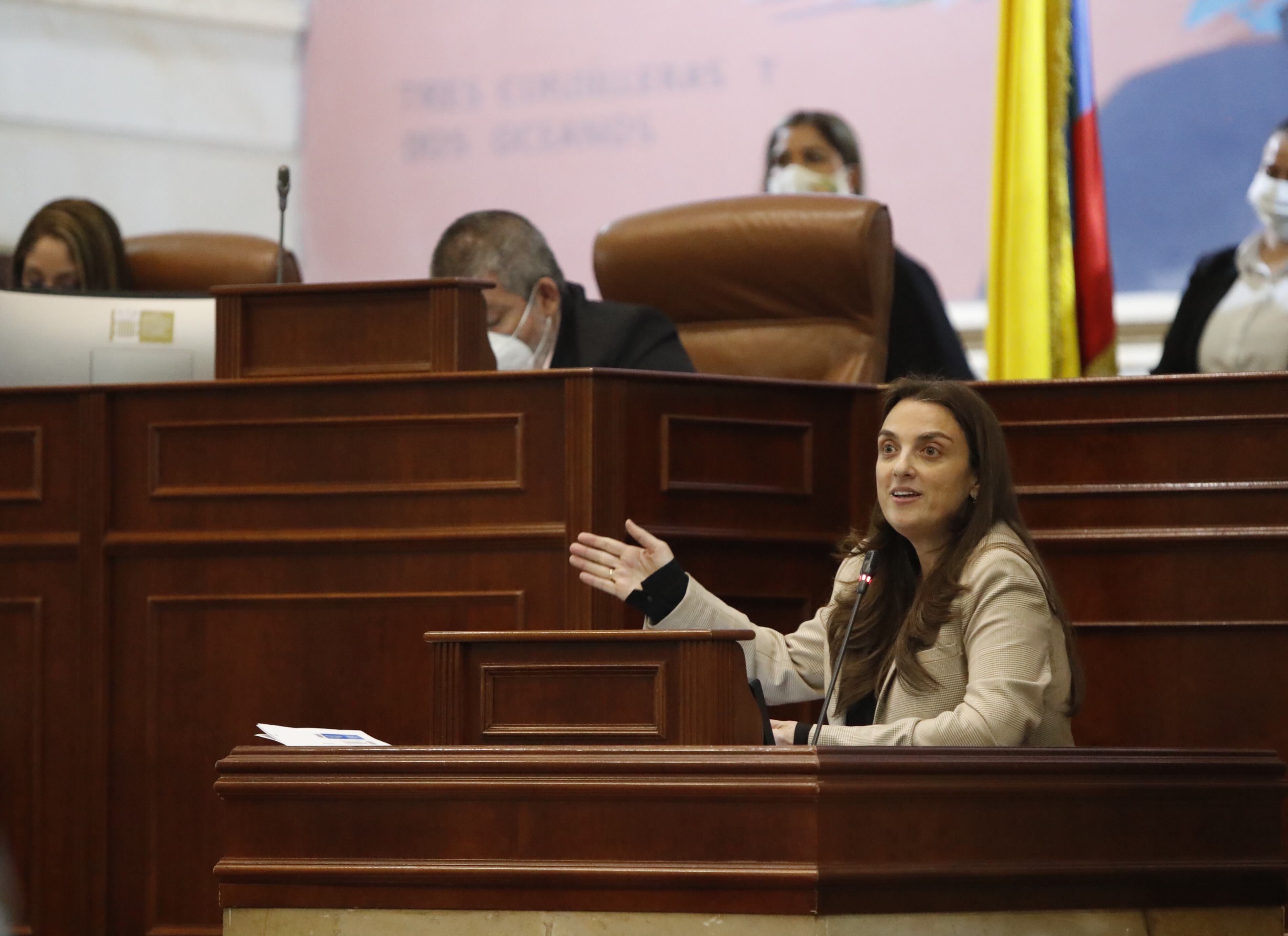 Debate Karen Abudinen Ministra Tic