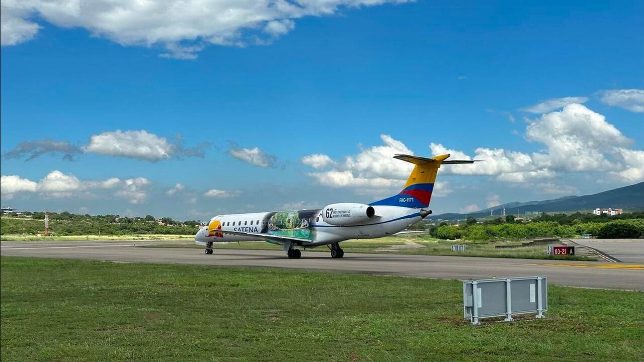 Avión operado por Satena.