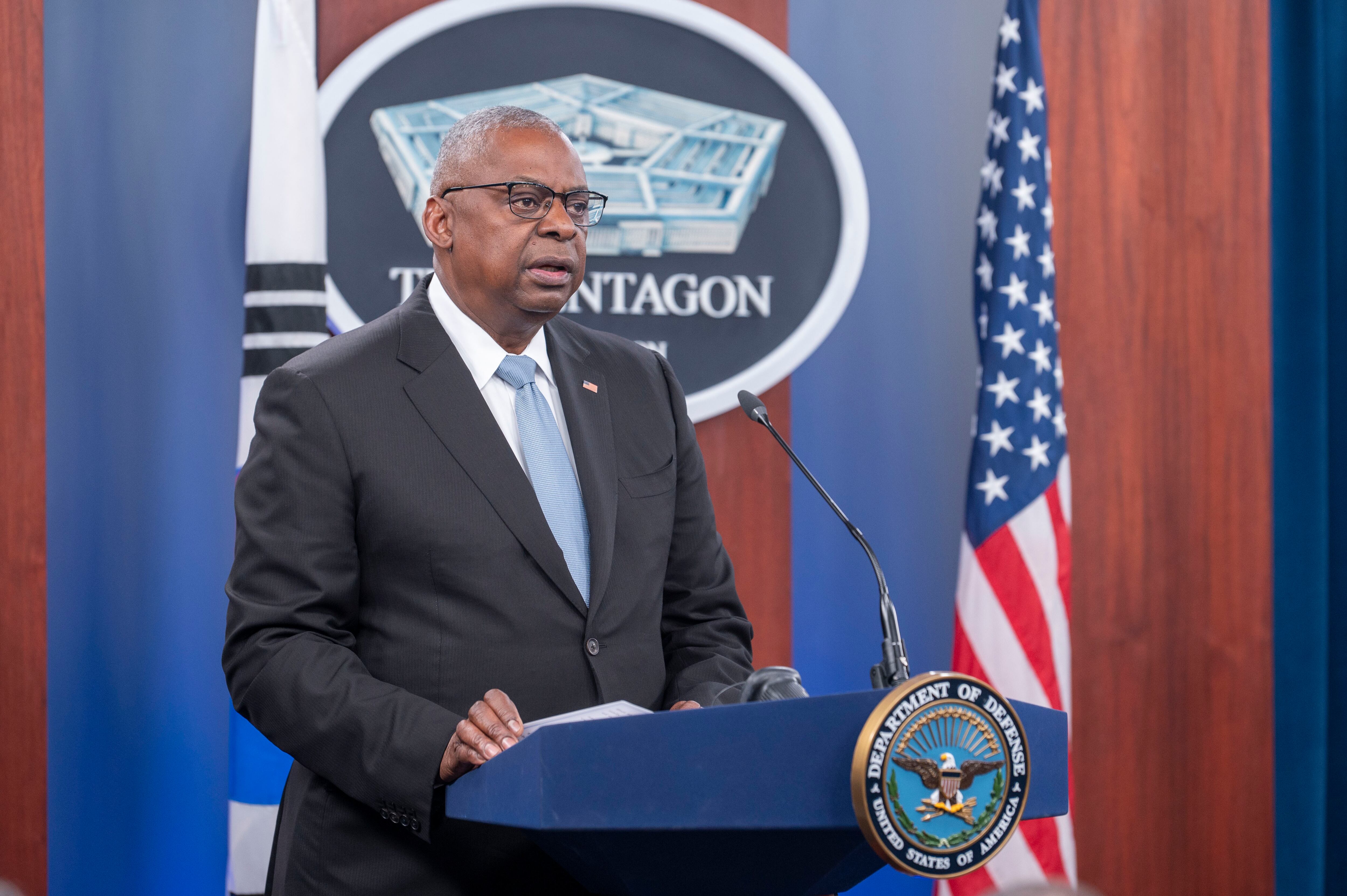 El secretario de Defensa, Lloyd Austin, habla durante una rueda de prensa conjunta con el ministro de Defensa de Corea del Sur, Kim Yong Hyun, en el Pentágono el miércoles 30 de octubre de 2024 en Washington. (Foto AP/Kevin Wolf)
