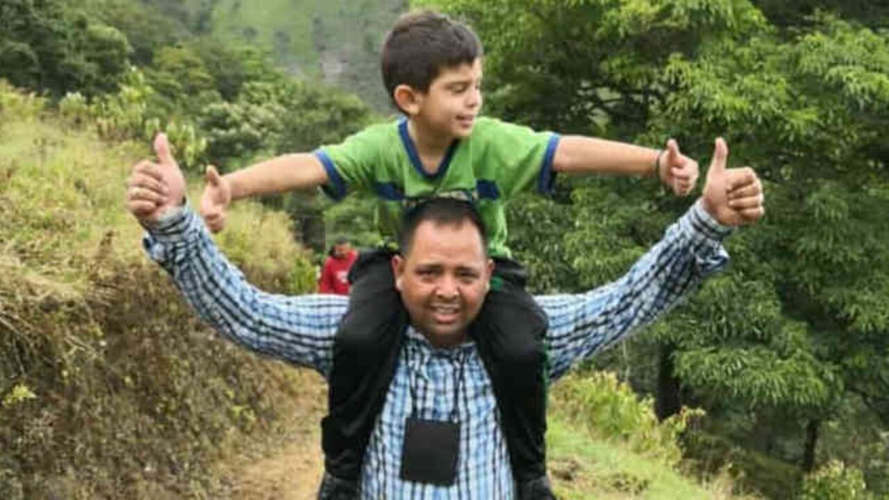 Estas son las primeras imágenes del menor que ya se reencontró con su familia.