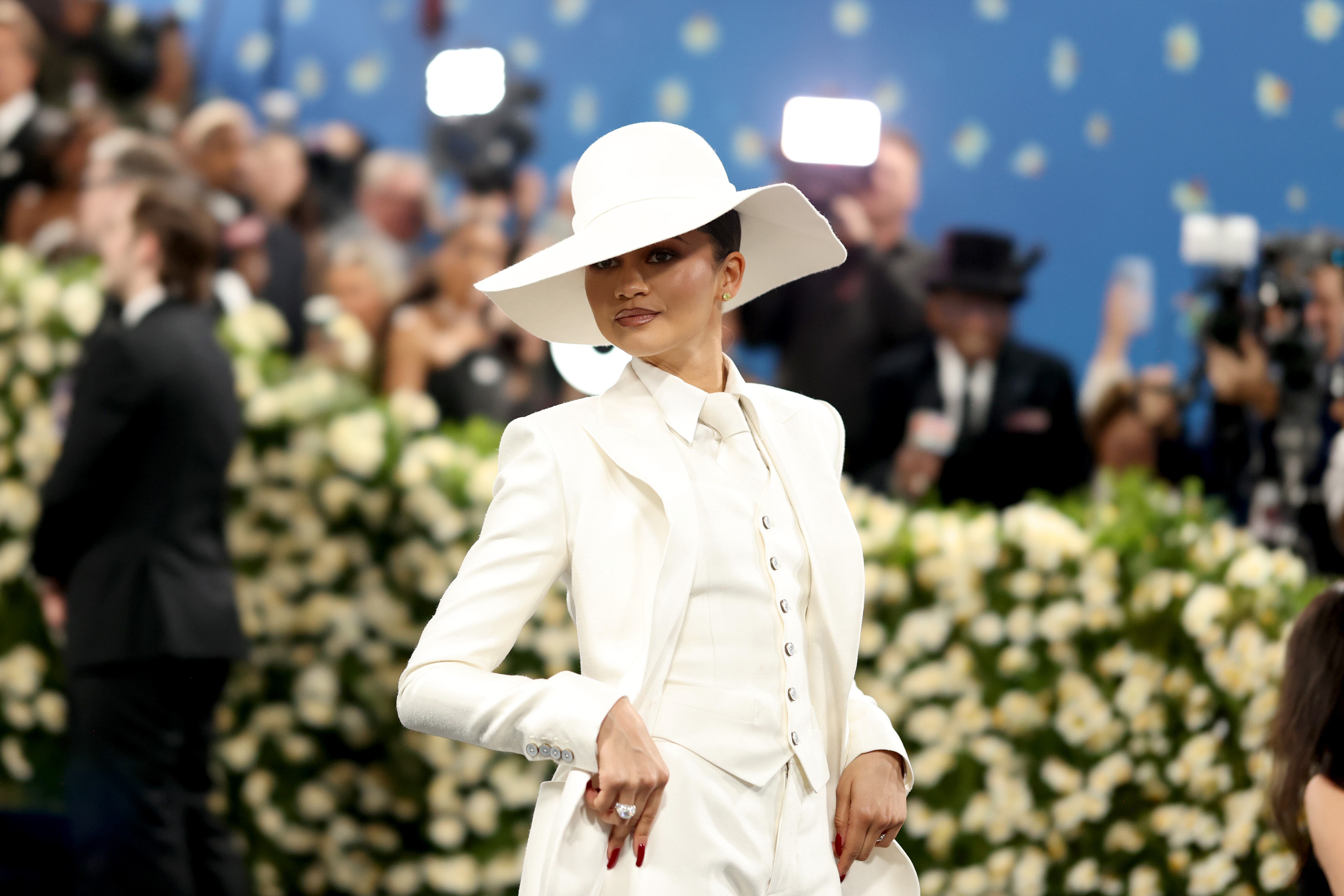 Cada detalle de su look habló de historia, resistencia y estilo: Zendaya no asistió al Met, lo conquistó