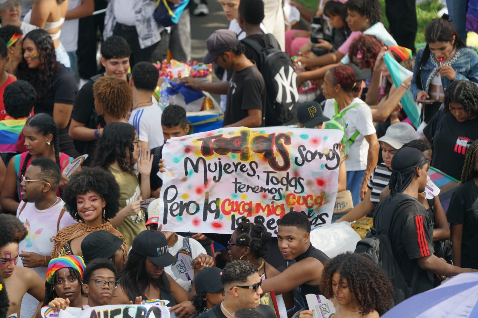 Cali: XVIII gran marcha LGBTI+ en la ciudad de Cali.