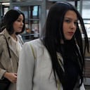 Laura Moreno, al frente, y Jessy Moreno, atrás, fueron absueltas este lunes en el juicio que se adelantaba desde hace cinco años por la muerte de Luis Andrés Colmenares.