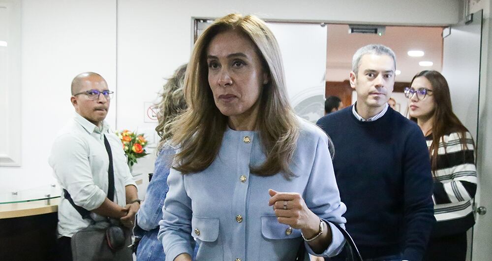 La gerente Viviana León asegura que está abierta a cualquier investigación y que también tiene una versión de los hechos.