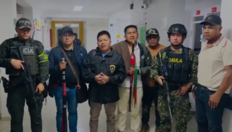 El alcalde de Morales, Cauca, Óscar Yamit Guachetá, compartió un mensaje de tranquilidad tras registrarse esta retención en medio de este asalto registrado en plena vía Popayán-Cali.