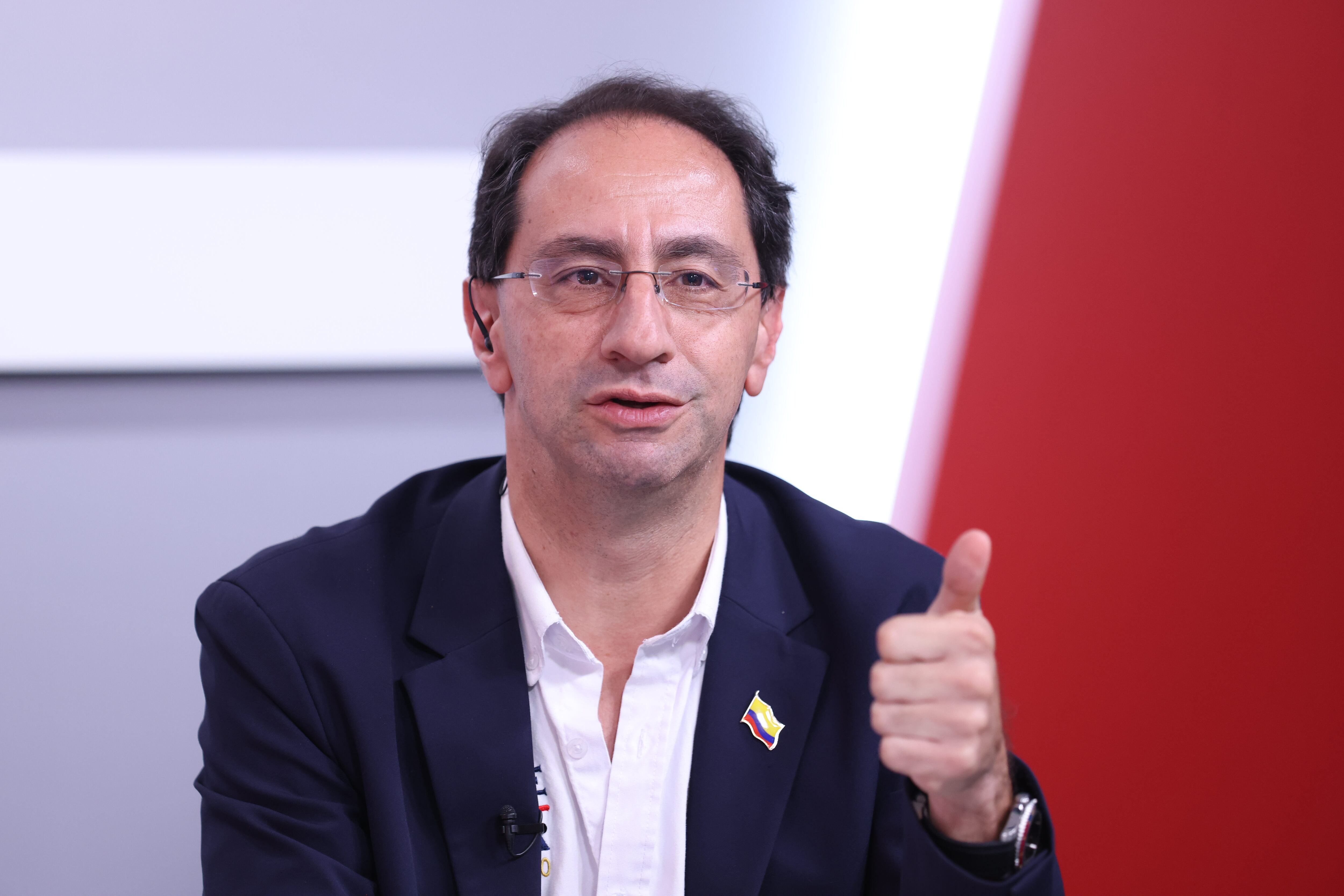 Entrevista a José Manuel Restrepo candidato a la vicepresidencia