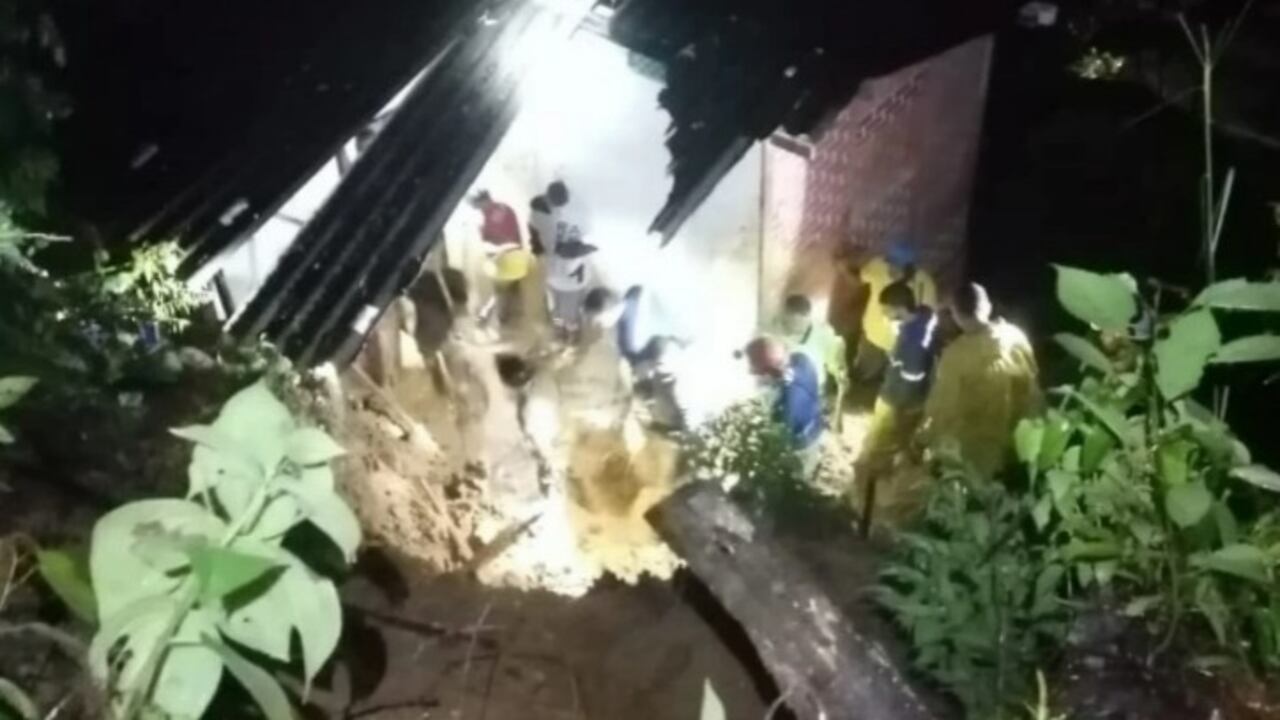 Deslizamiento de tierra en Puerto Berrío, Antioquia.