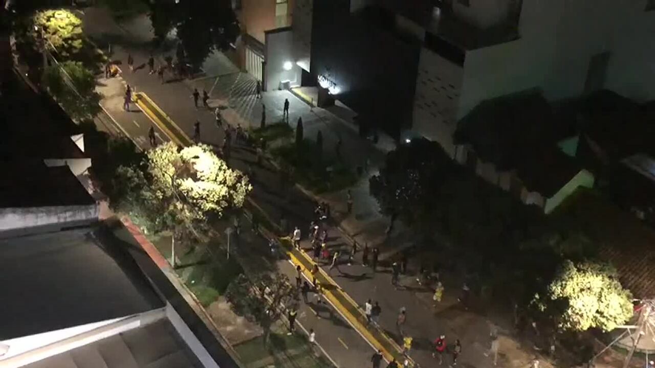 Después de las movilizaciones en la capital santandereana se presentaron algunos disturbios.