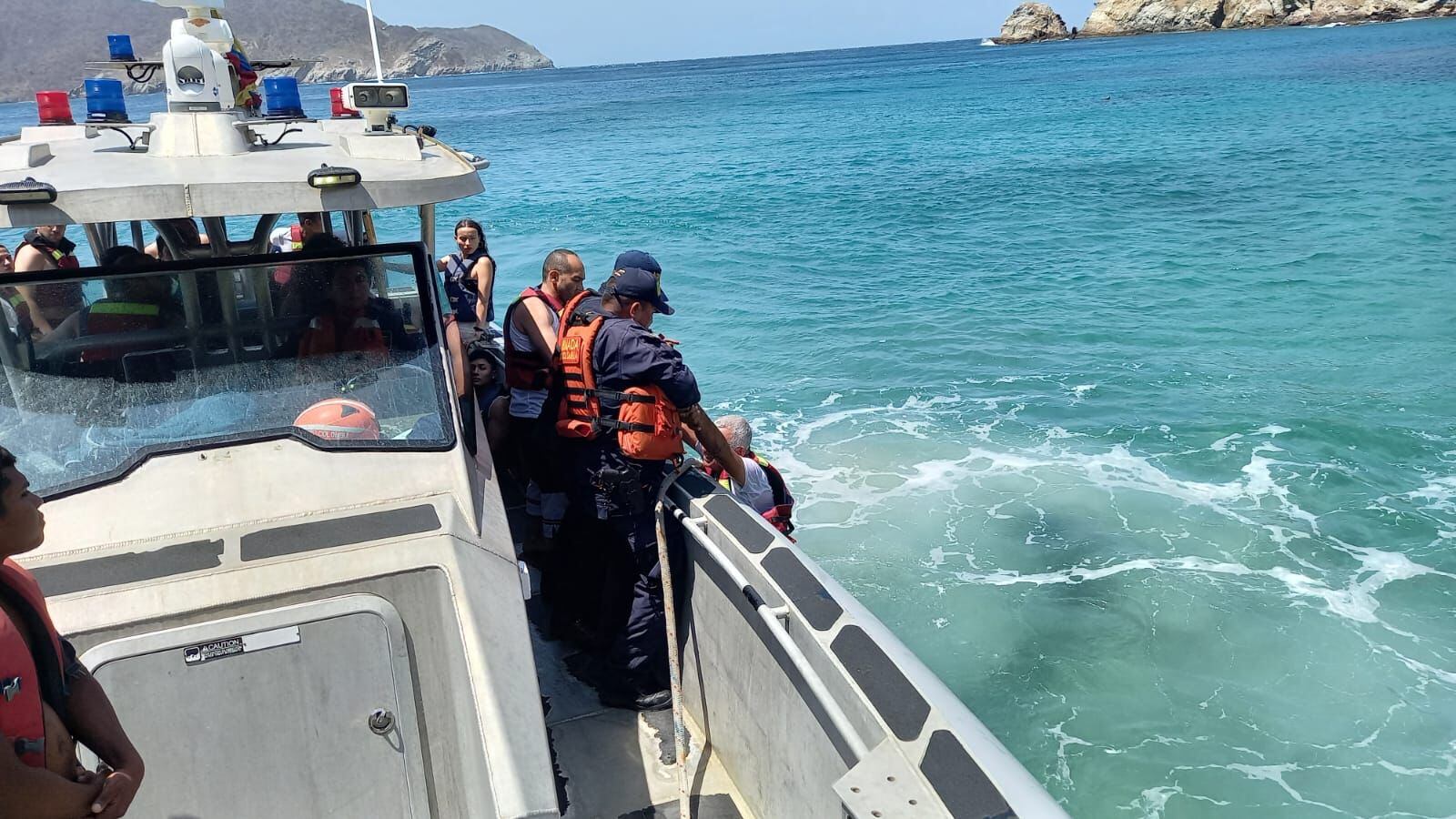 La embarcación “La Tartamuda” con matrícula CP04 1290, no tenía zarpe autorizado ni se le permitía tomar la ruta en la que estaba.