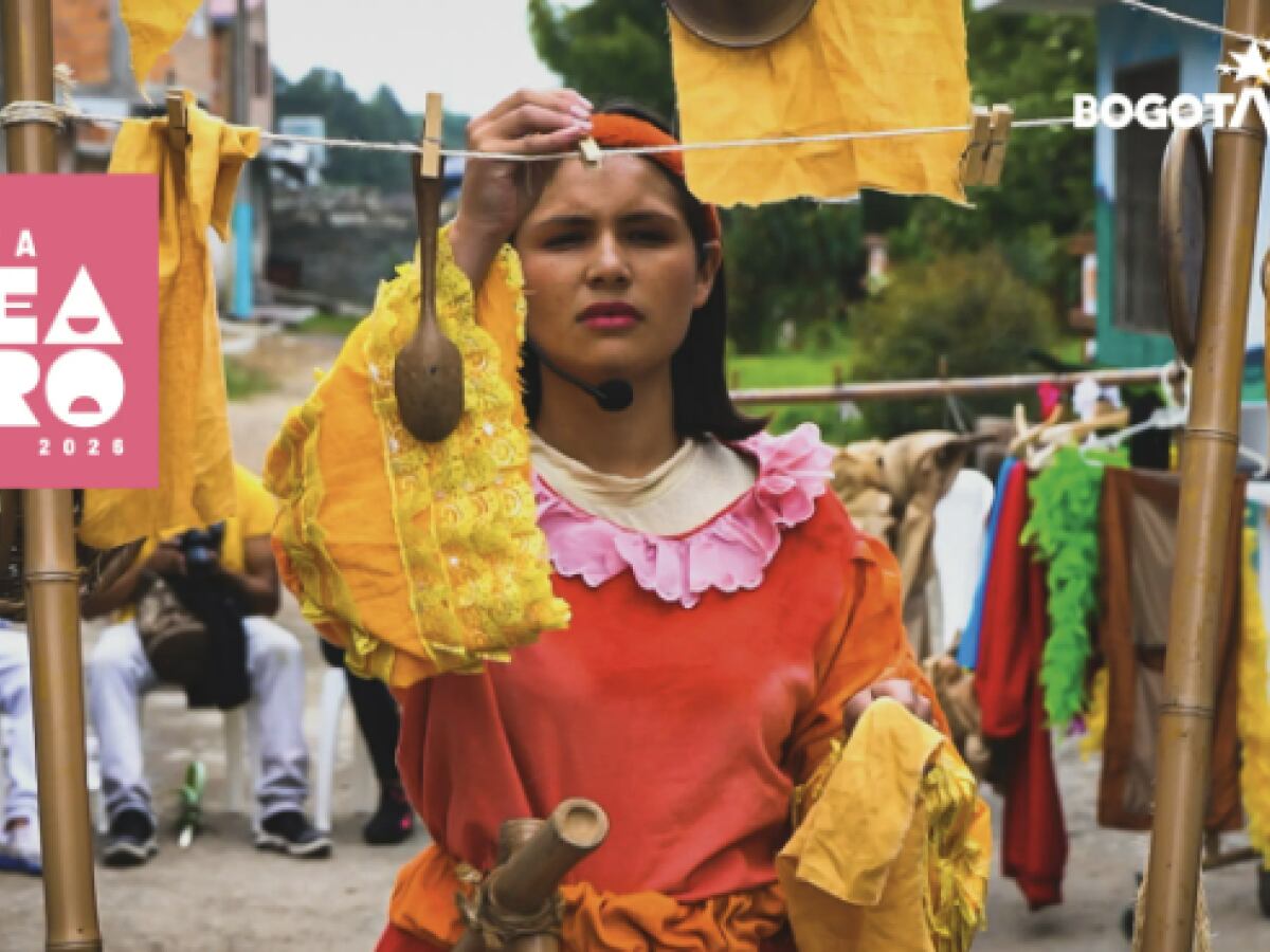 En varias localidades de la capital del
país se despliega una programación que dinamiza la economía cultural, conecta artistas con la ciudadanía y posiciona al teatro como eje de identidad y memoria colectiva.