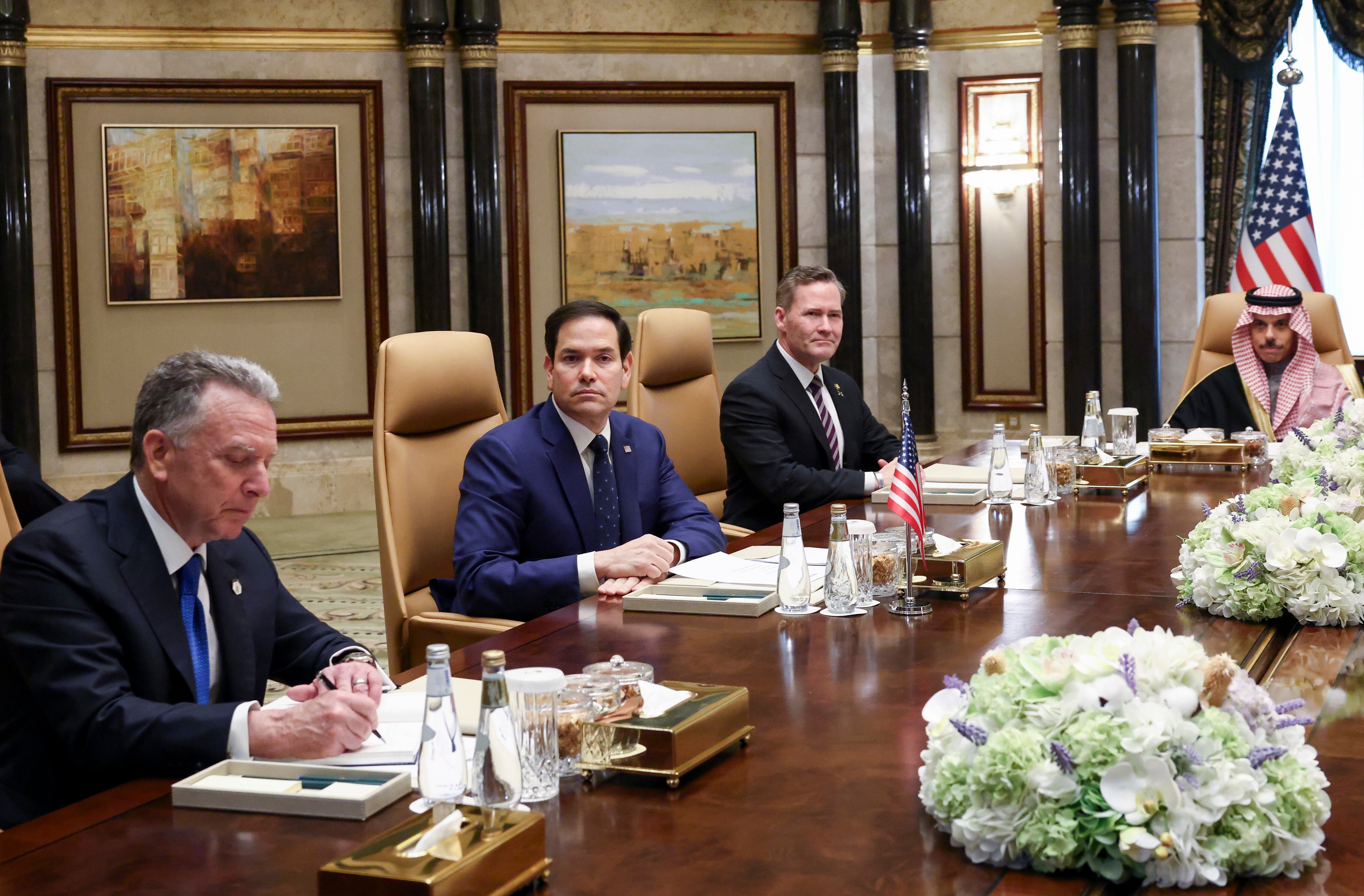 Negociaciones entre EE. UU. y Rusia en Arabia