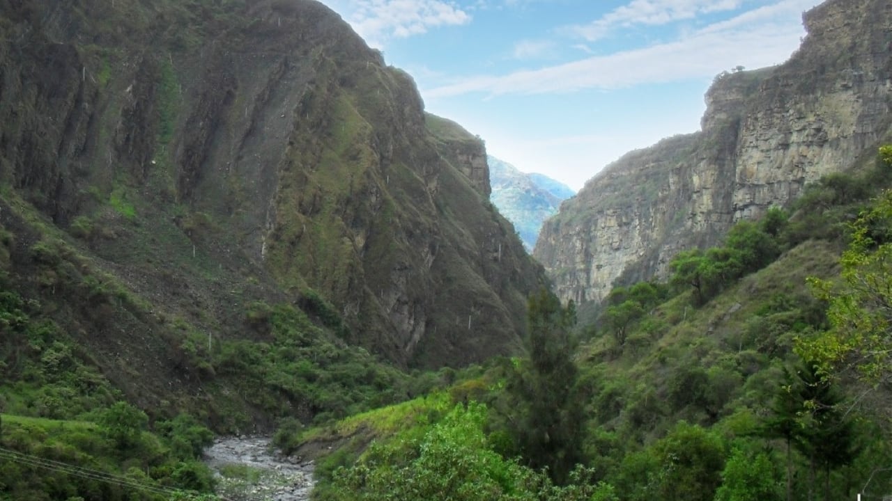 Chiscas destaca por la belleza de sus paisajes naturales.