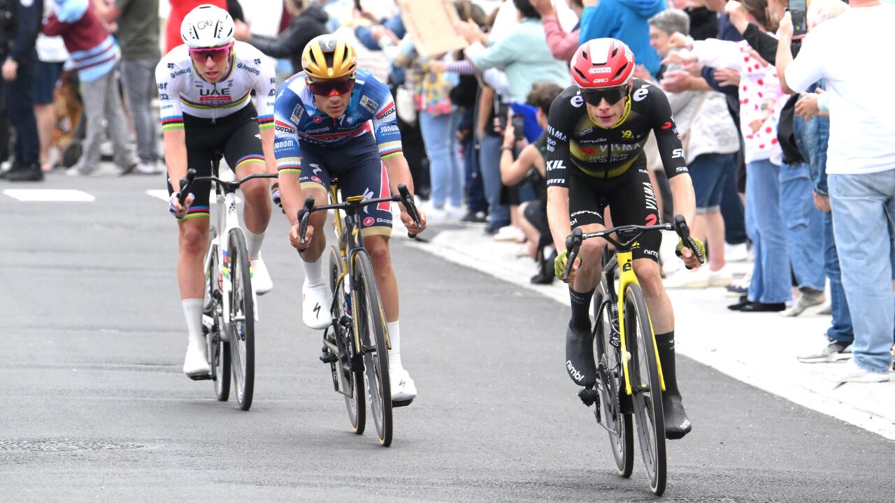 Tadej Pogačar llegó a su victoria 100 y la 18 en el Tour de Francia.