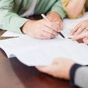 En el caso de las plazas agropecuarias el contrato de trabajo es por obra.