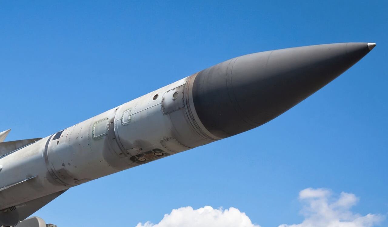 Los misiles dieron con el objetivo de un blanco enemigo simulado en el mar de Japón