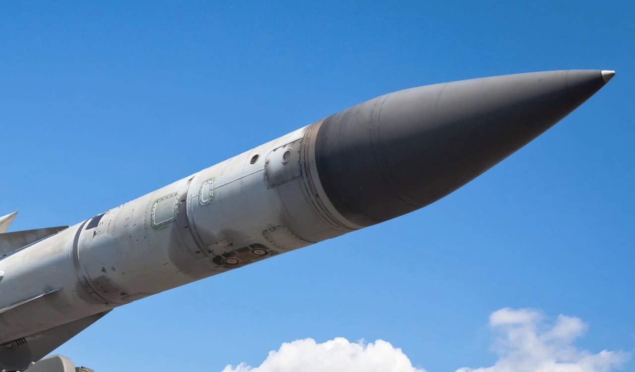 Los misiles dieron con el objetivo de un blanco enemigo simulado en el mar de Japón