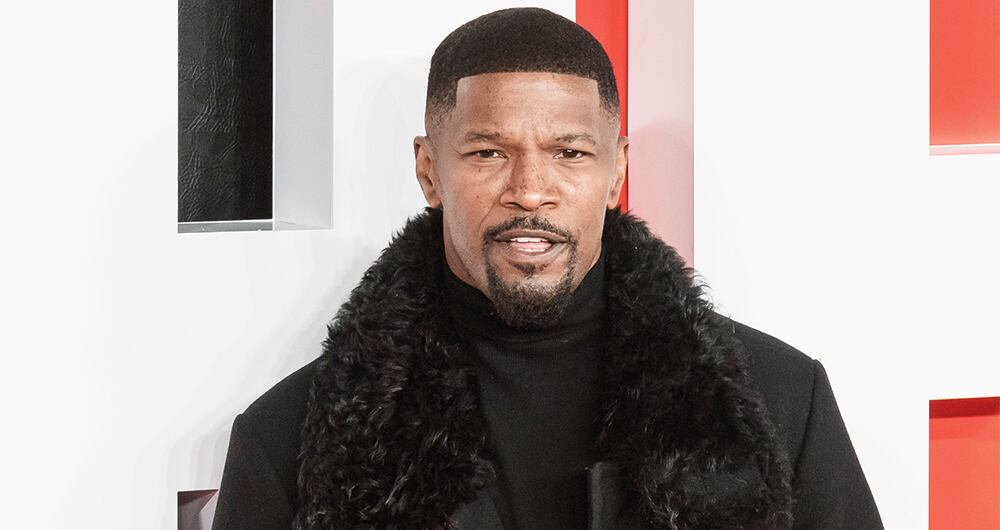 Jamie Foxx lleva varios días hospitalizado.