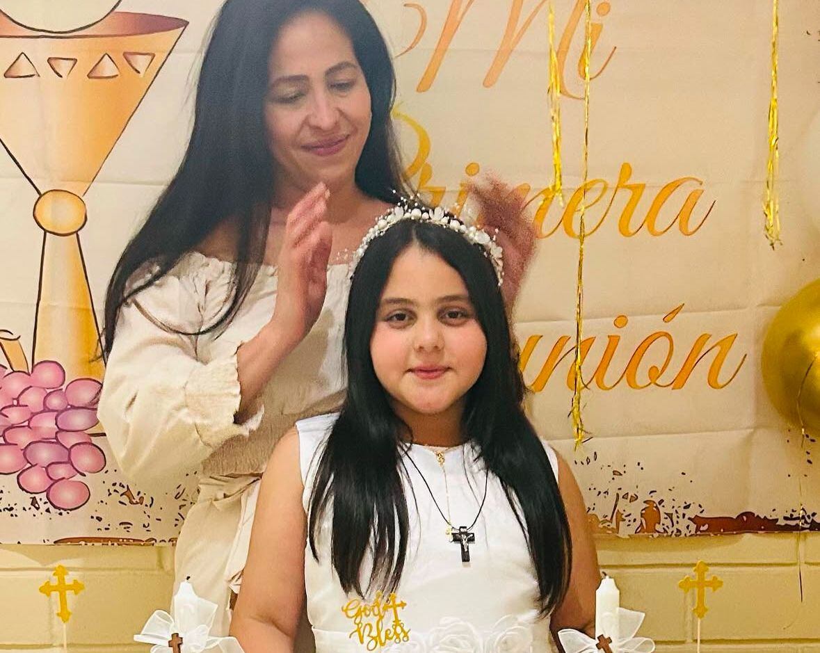 Esta es la pequeña niña que se hizo viral por interpretar una canción para motivar a los venezolanos.