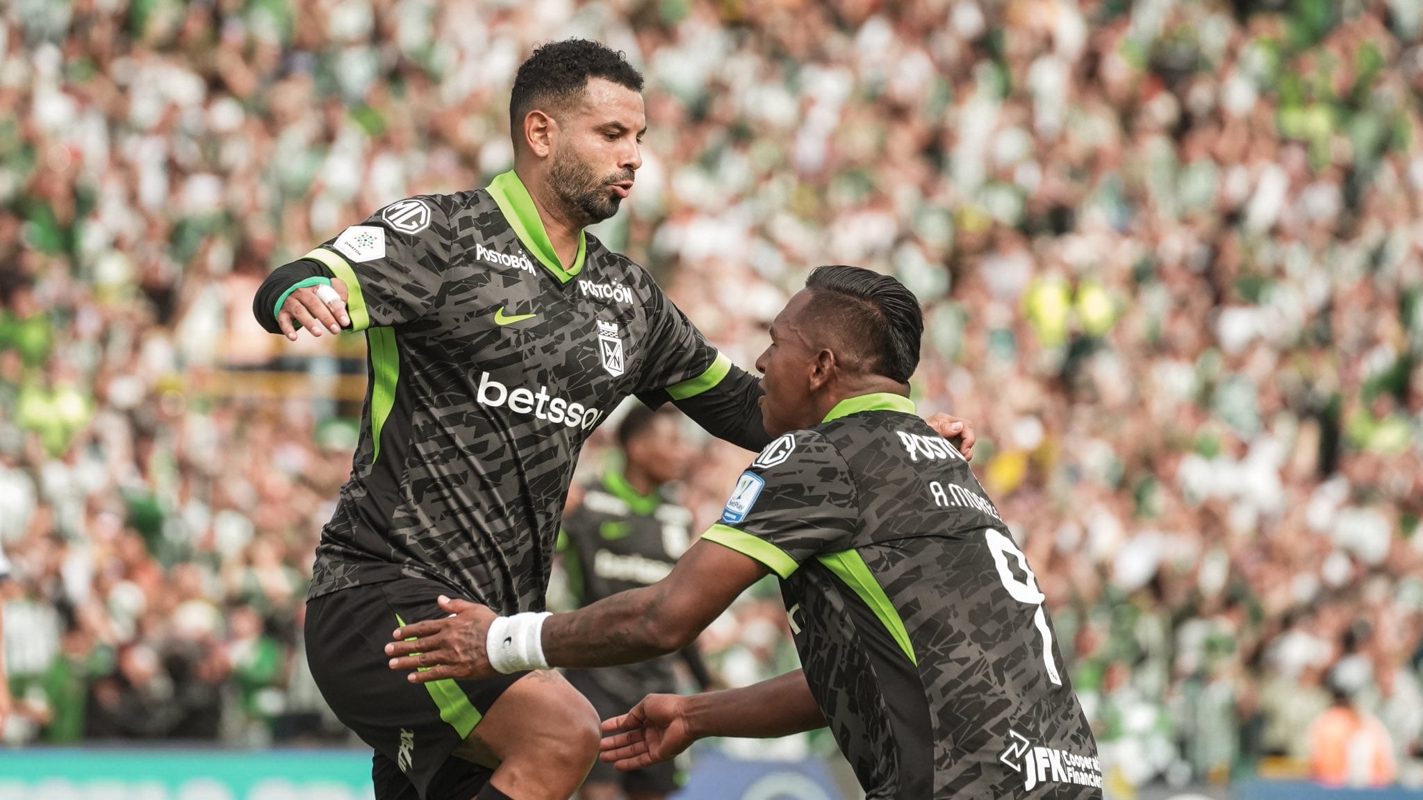 Edwin Cardona y Alfredo Morelos
